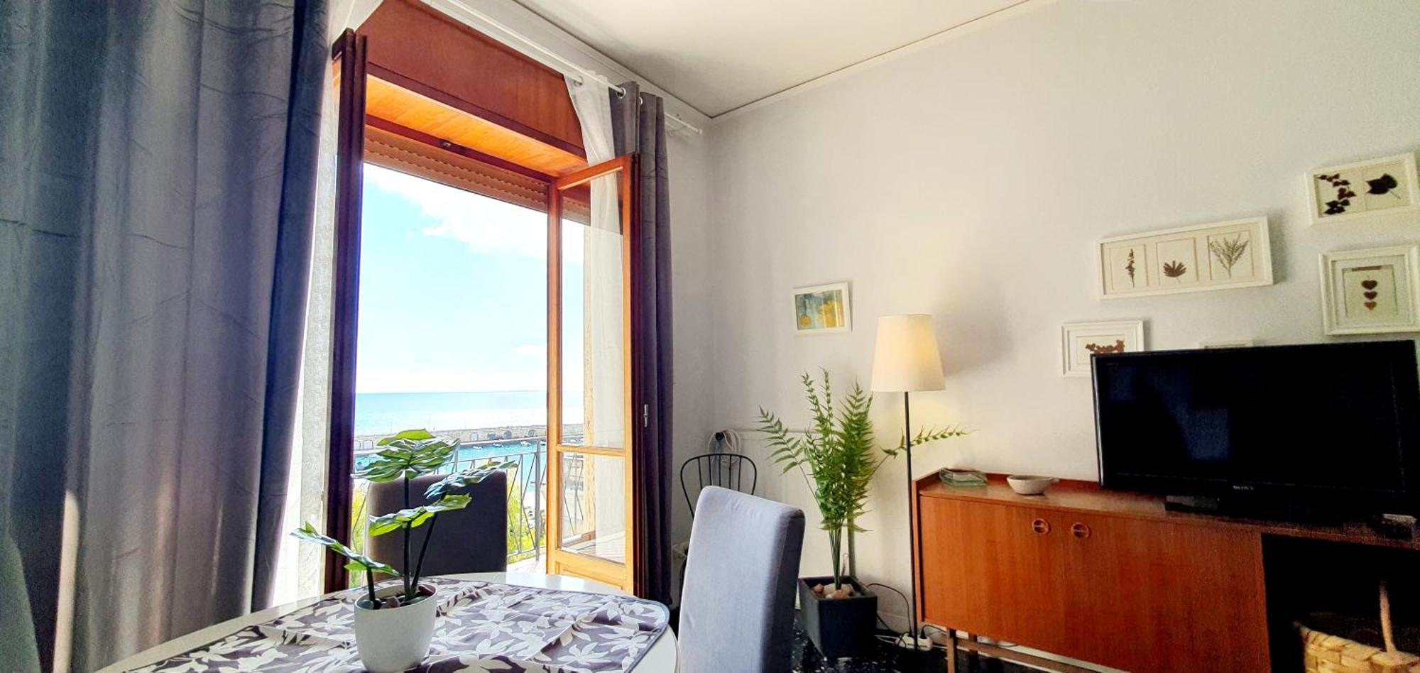 Apartamento Casa Al Castello Maiori Exterior foto